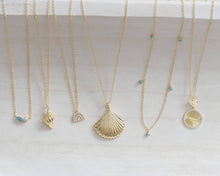 Load image into Gallery viewer, Gold Sanibel Necklace