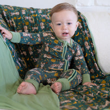 Load image into Gallery viewer, Ocelot Reversible Double Layer Bamboo Blanket
