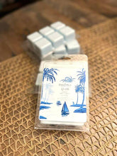 Load image into Gallery viewer, Island Salt &amp; Sand Jumbo Wax Melts - Kinsey&#39;s Candles